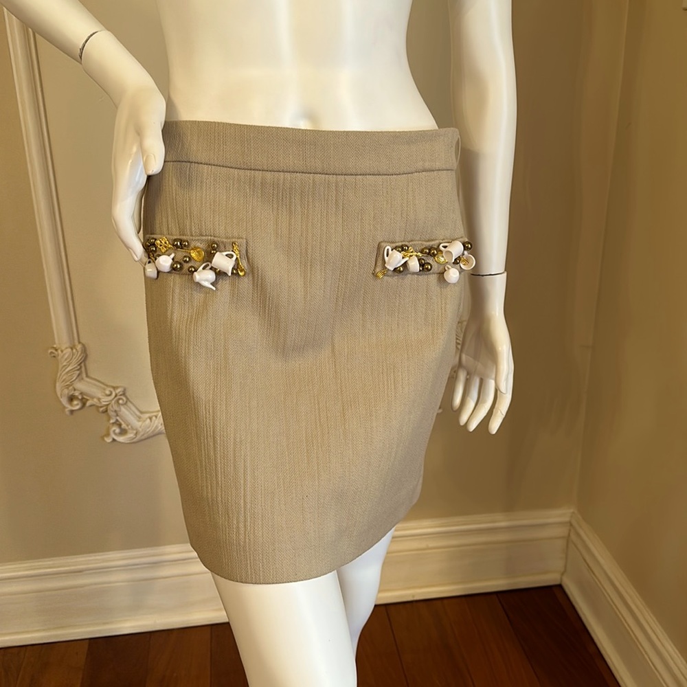 Moschino Boutique Italian Teapot Coffee Charm Gold Beige Skirt Size 46 IT 12 USA